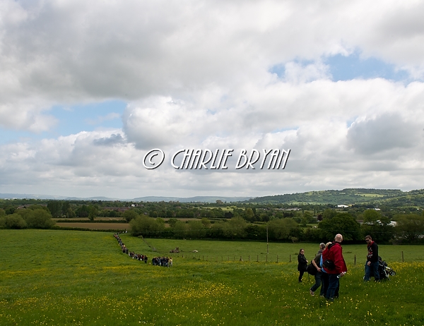 Coopers Hill Gloucestershire UK: Coopers Hill Gloucestershire UK: The Annual Cheese Rolling race at Coopers Hill in Gloucestershire.