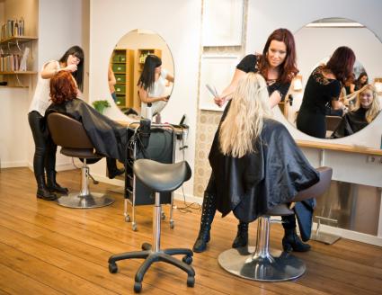 167752-425x328-salon-appointment-picture